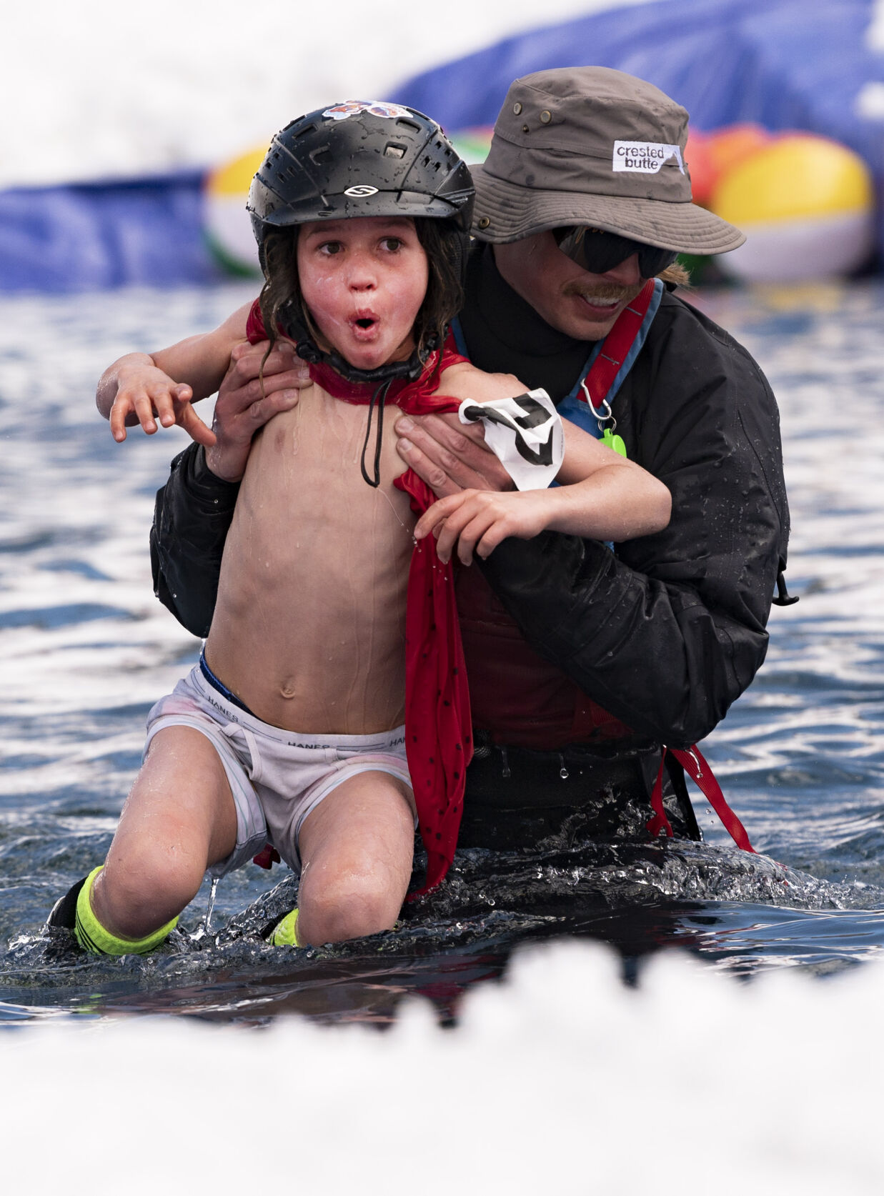 04_02_22 pond skim01688.jpg